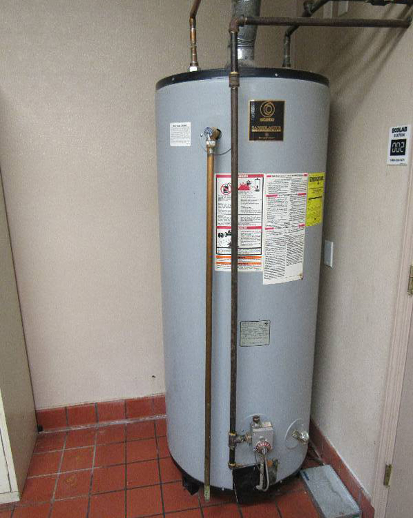 100- Gallon Water Heater With Water