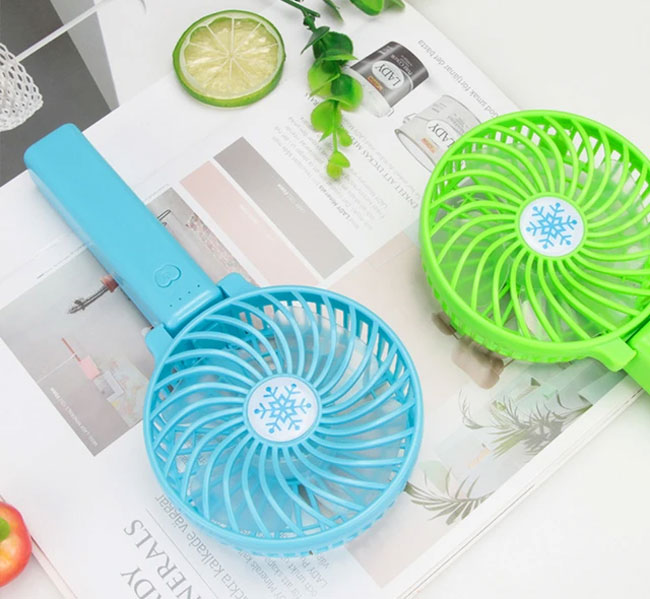 Handheld fan